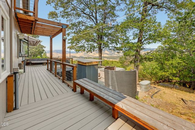 2260 Old Highway 99 S, Ashland, OR 97520