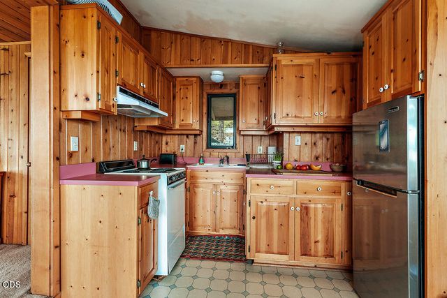 2260 Old Highway 99 S, Ashland, OR 97520