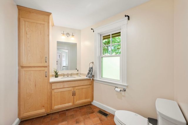 250 Meadowbrook Road, Dedham, MA 02026