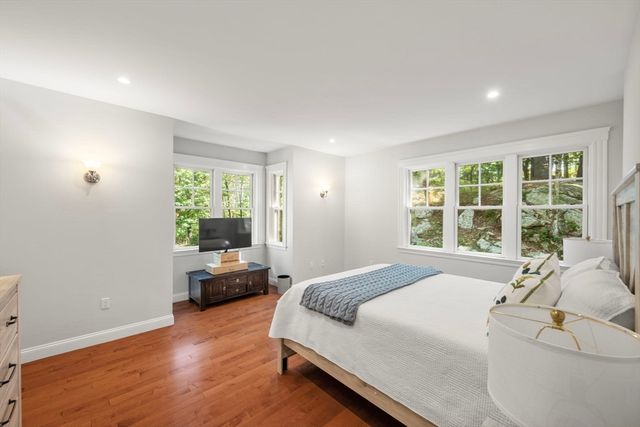 250 Meadowbrook Road, Dedham, MA 02026