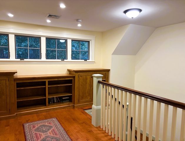 250 Meadowbrook Road, Dedham, MA 02026