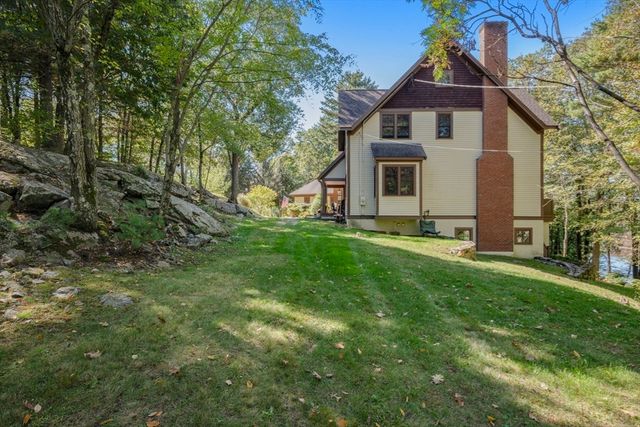 250 Meadowbrook Road, Dedham, MA 02026