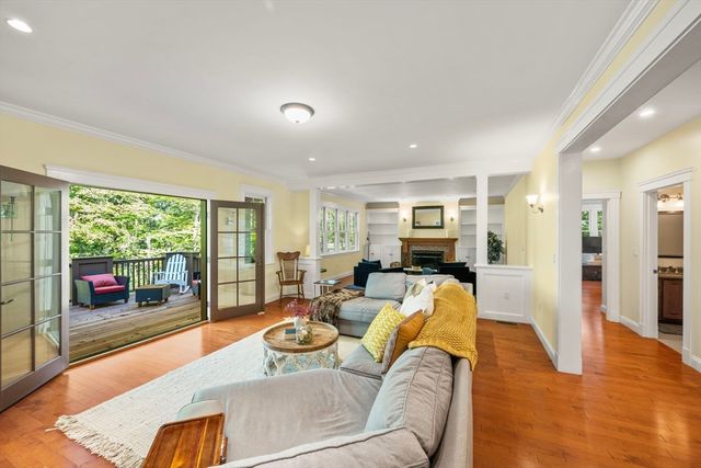 250 Meadowbrook Road, Dedham, MA 02026