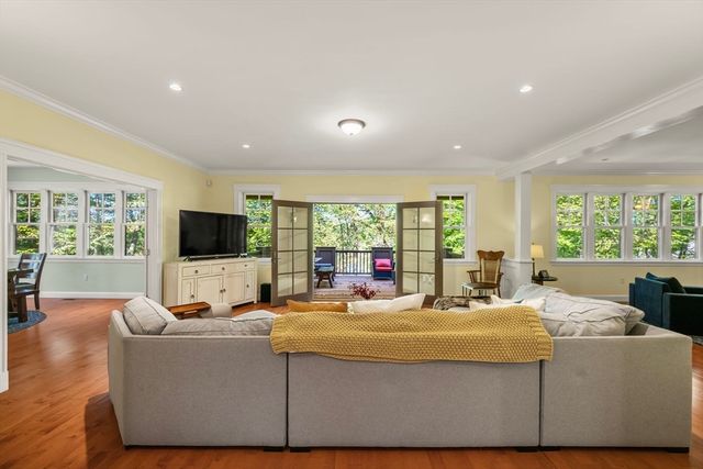 250 Meadowbrook Road, Dedham, MA 02026