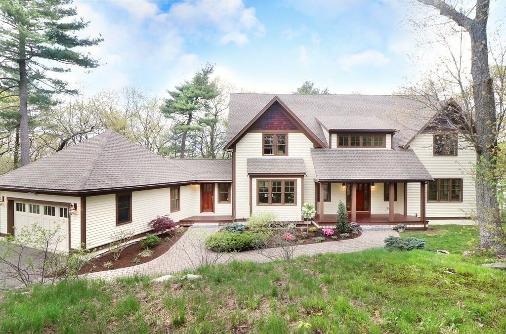250 Meadowbrook Road, Dedham, MA 02026