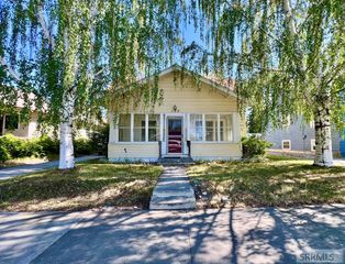 170 5th Street, Idaho Falls, ID 83401