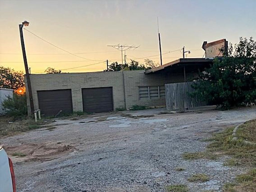 761 Arnold Boulevard, Abilene, TX 79605