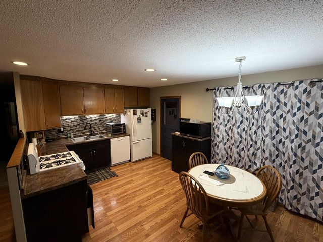 3315 Leonard STREET, La Crosse, WI 54601