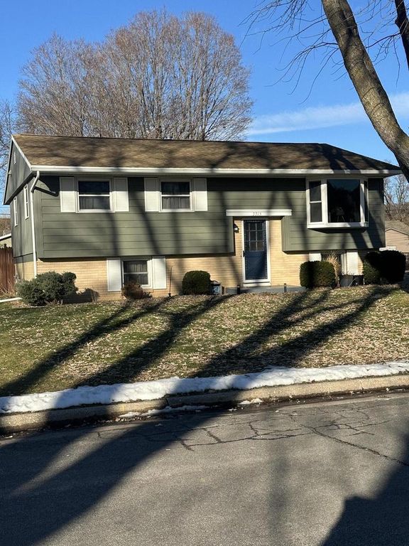 3315 Leonard STREET, La Crosse, WI 54601