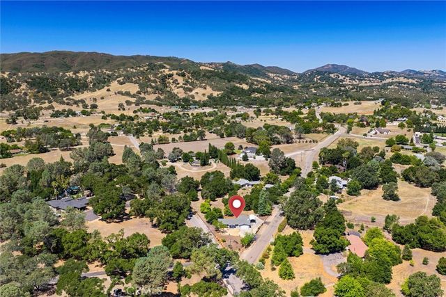 14740 Morningside Road, Atascadero, CA 93422