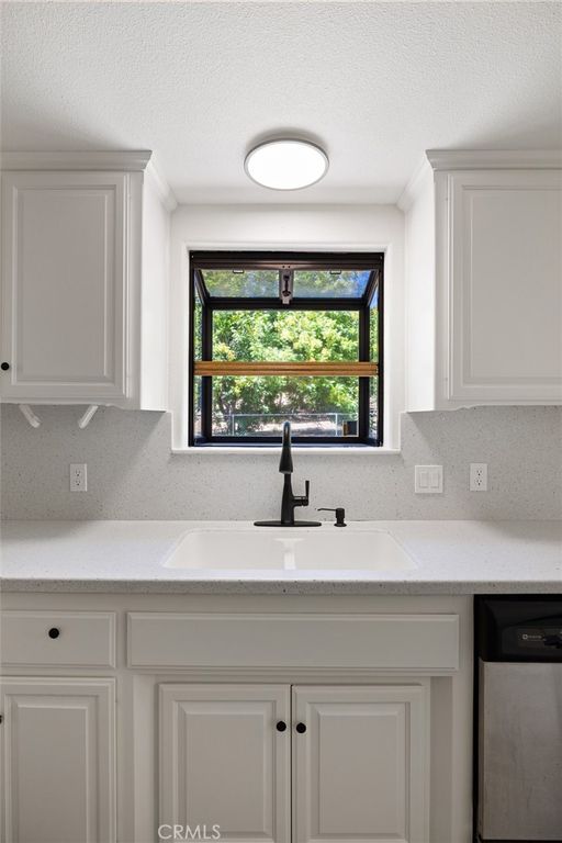 Image 11 of property listing at 14740 Morningside Road, Atascadero, CA 93422