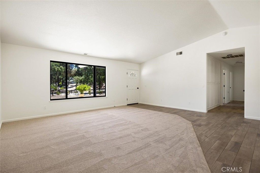 Image 17 of property listing at 14740 Morningside Road, Atascadero, CA 93422