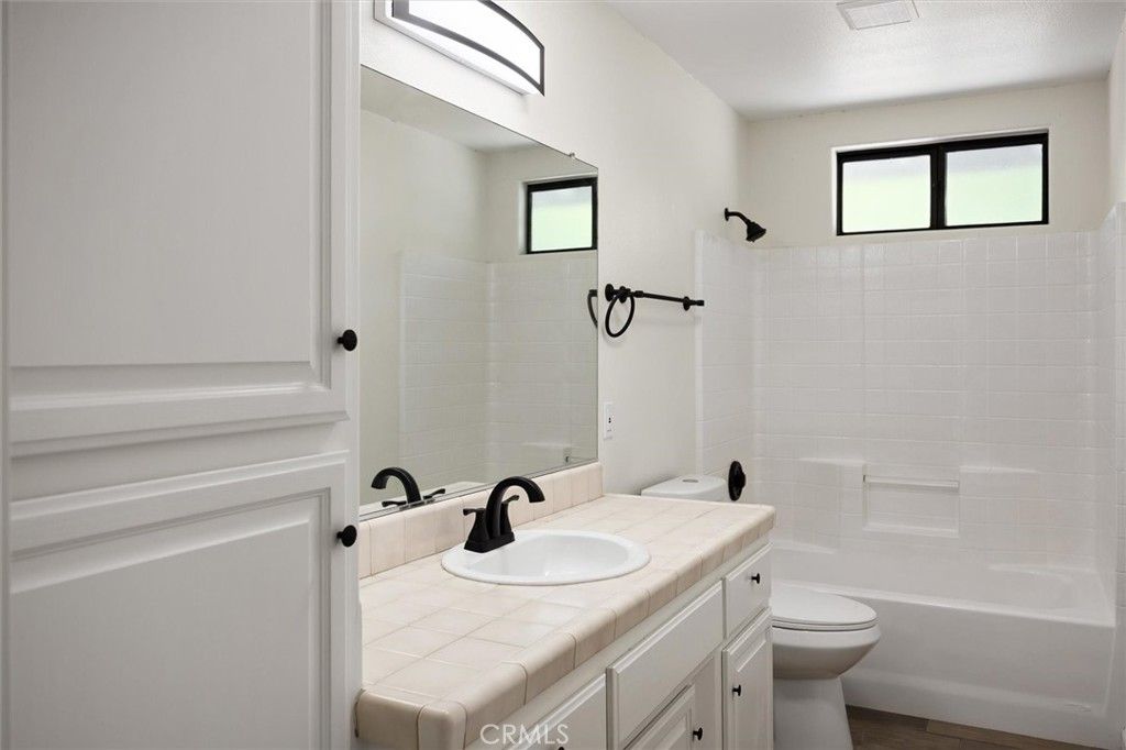 Image 19 of property listing at 14740 Morningside Road, Atascadero, CA 93422