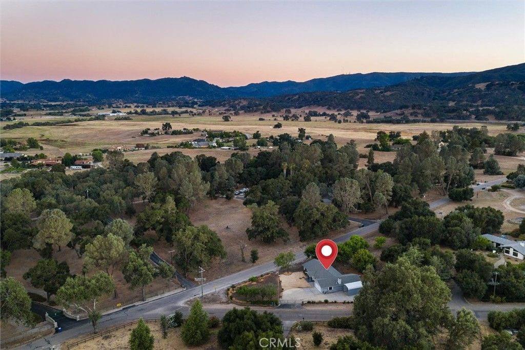 Image 57 of property listing at 14740 Morningside Road, Atascadero, CA 93422