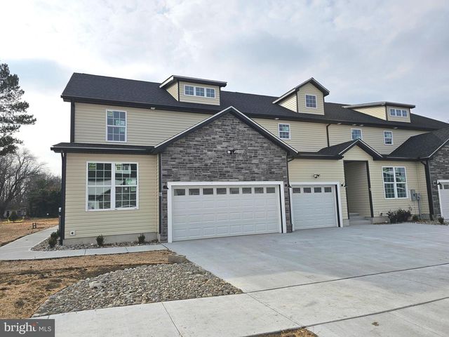 6 VALHALLA CT, Dover, DE 19904