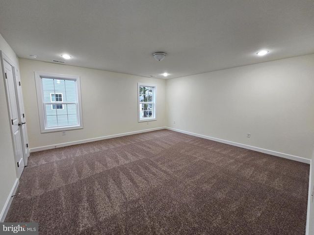 6 VALHALLA CT, Dover, DE 19904