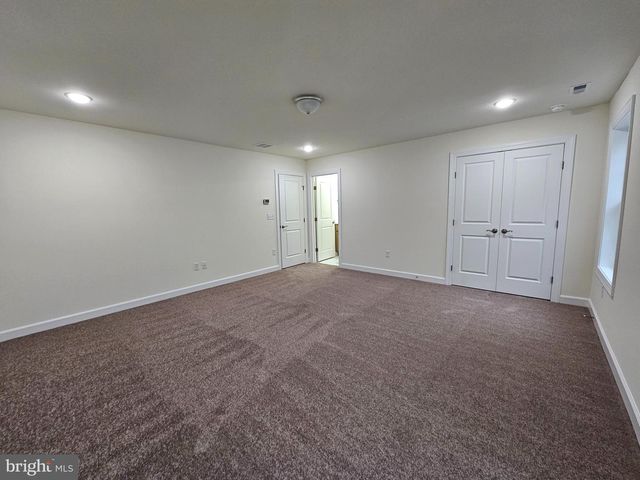 6 VALHALLA CT, Dover, DE 19904