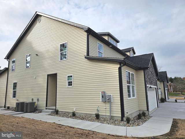 6 VALHALLA CT, Dover, DE 19904