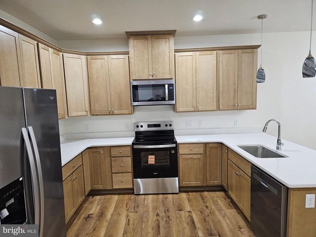 6 VALHALLA CT, Dover, DE 19904