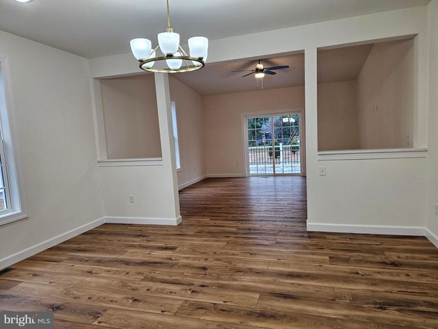 6 VALHALLA CT, Dover, DE 19904