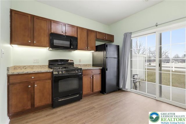 2022 Mercer Way, Forks Twp, PA 18040