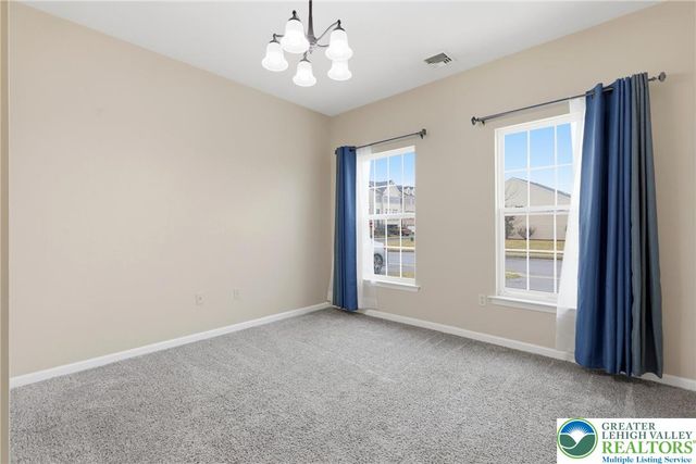 2022 Mercer Way, Forks Twp, PA 18040