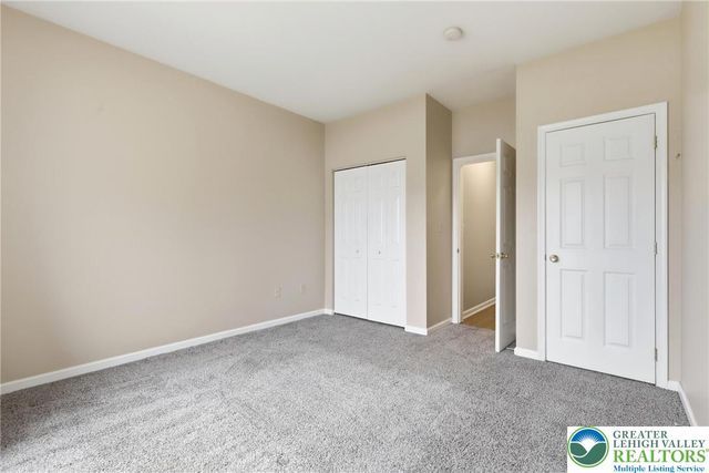 2022 Mercer Way, Forks Twp, PA 18040