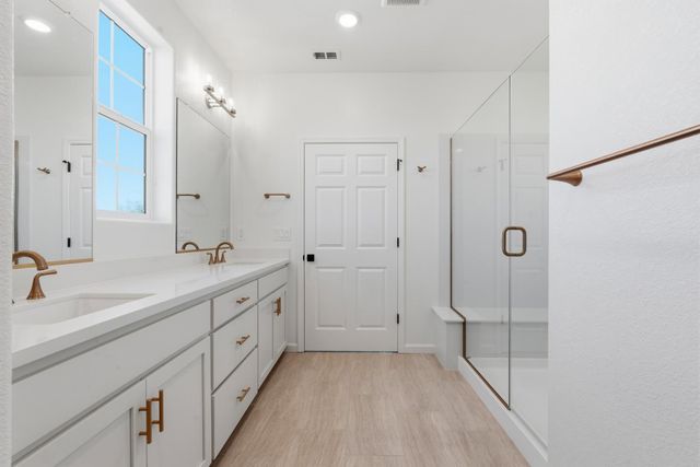 3168 Splendor Dr, Lincoln, CA 95648