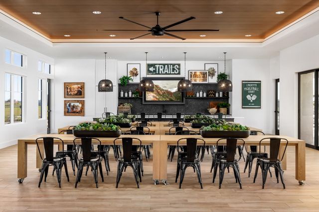 3168 Splendor Dr, Lincoln, CA 95648