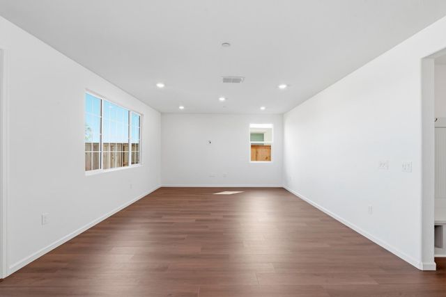 3168 Splendor Dr, Lincoln, CA 95648