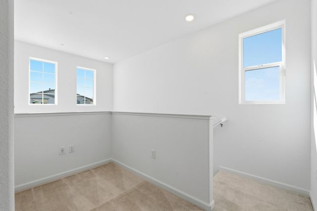 3168 Splendor Dr, Lincoln, CA 95648