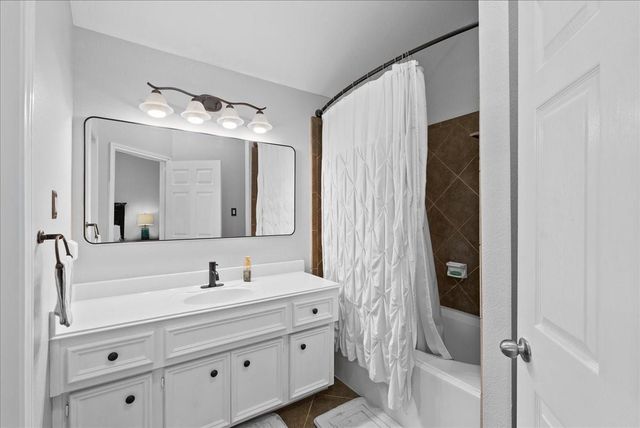 838 San Jacinto Circle, Baytown, TX 77521