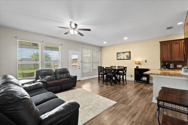 838 San Jacinto Circle, Baytown, TX 77521