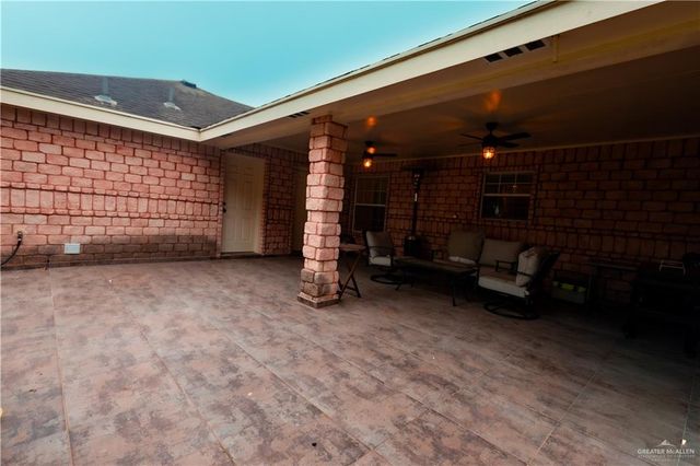 640 S Mile 2 W, Mercedes, TX 78570