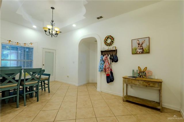 640 S Mile 2 W, Mercedes, TX 78570