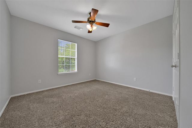 28634 Hidden Cove Drive, Magnolia, TX 77354