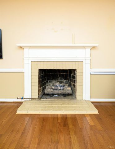 424 Cambridge Drive, Lynchburg, VA 24502