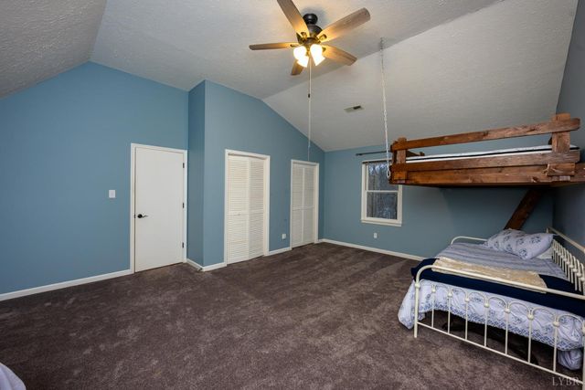 424 Cambridge Drive, Lynchburg, VA 24502