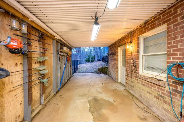 424 Cambridge Drive, Lynchburg, VA 24502