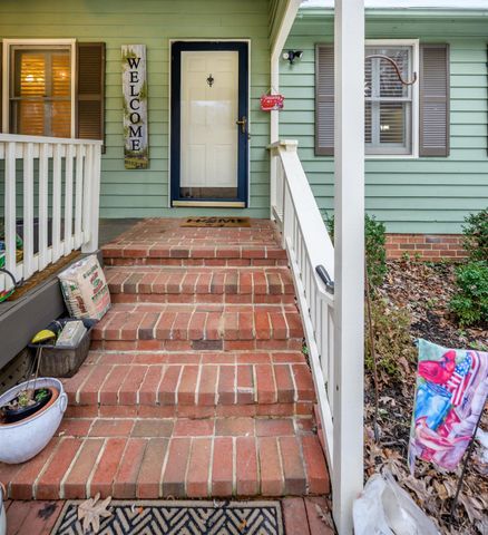 424 Cambridge Drive, Lynchburg, VA 24502