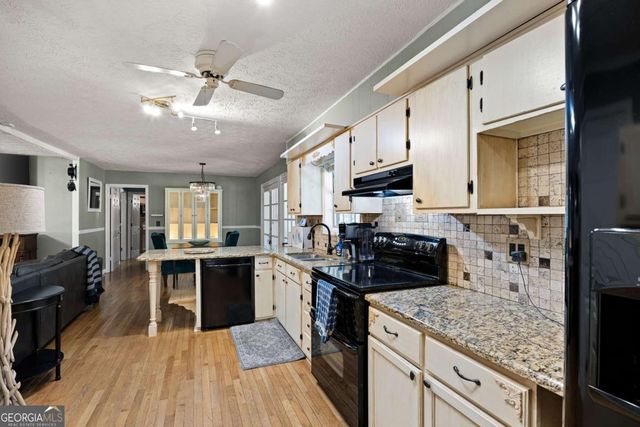 4685 Seward Road, Powder Springs, GA 30127