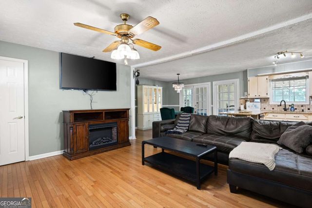 4685 Seward Road, Powder Springs, GA 30127