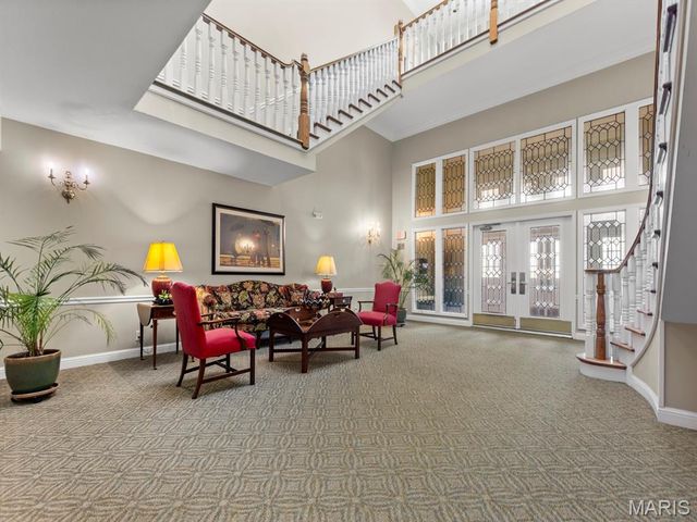 207 Ambridge Court 101, Chesterfield, MO 63017