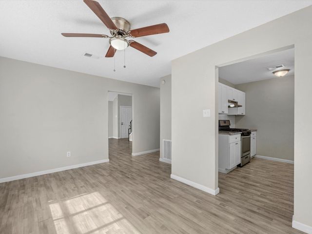 19918 Bambiwoods Drive, Humble, TX 77346