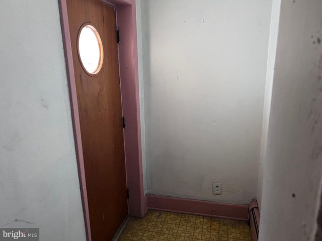 320 COMPANY ST, Lawnside, NJ 08045