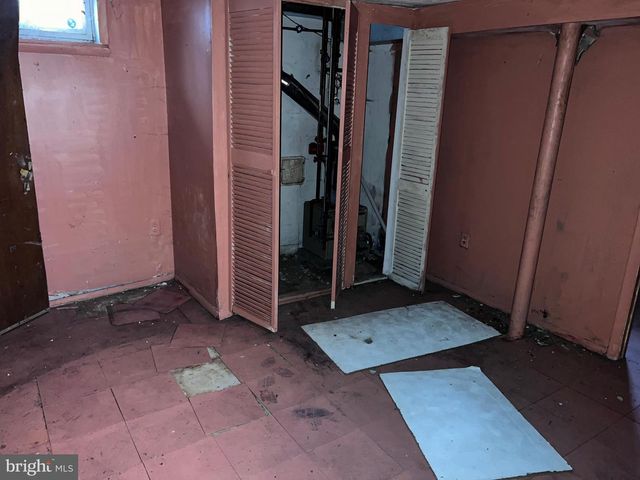 320 COMPANY ST, Lawnside, NJ 08045