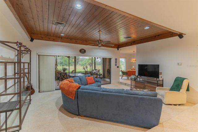 109 TUXFORD DR, Haines City, FL 33844