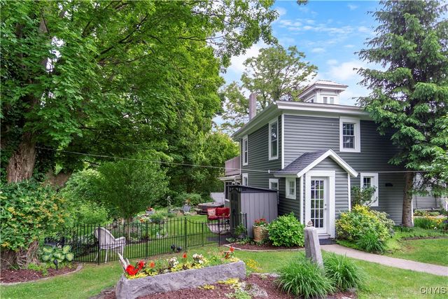 4937 West Seneca, Onondaga, NY 13215