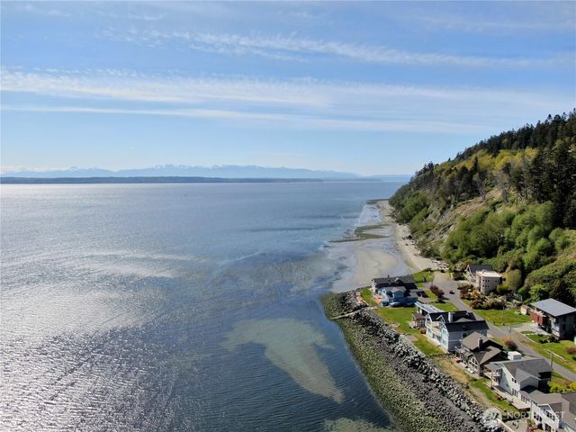 3634 Harper Street, Clinton, WA 98236