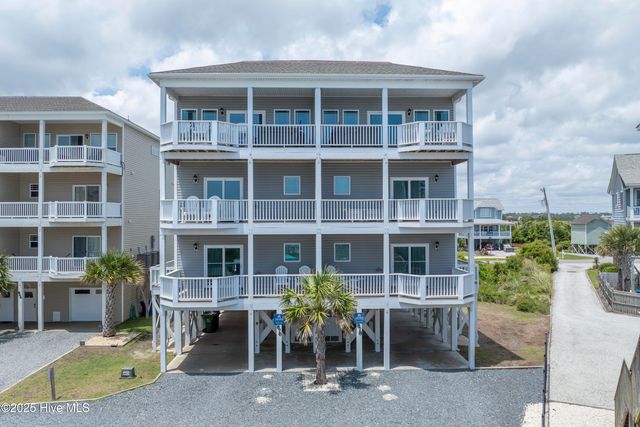 876 Villas Drive, N Topsail Beach, NC 28460